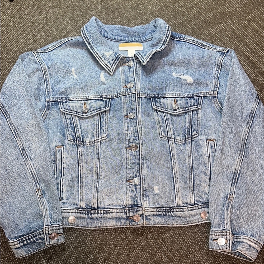 NWT Maurices Light Blue Jean Jacket Distressed Vintage Style